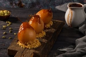 pears poached in wine with honey